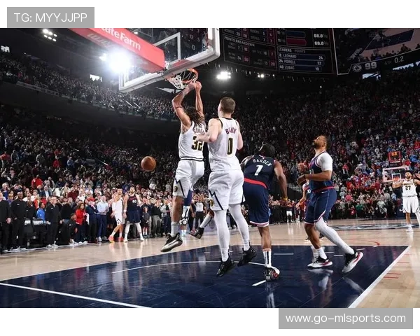 NBA双手补扣震裂地板，震动传感器开启运动智能新时代